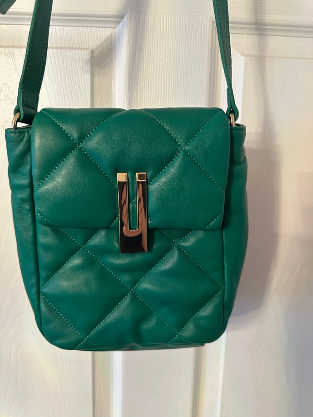 Vince Camuto Quilted Crossbody in Emerald Green with Gold-Tone Clasp